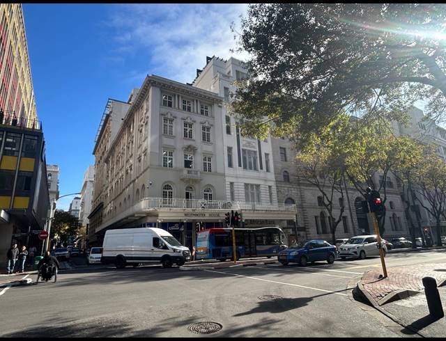 160M² OFFICE TO LET IN CAPE TOWN CITY CENTRE